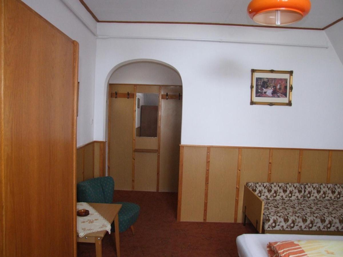 Revesz Vendeghaz Hotel Harkány Værelse billede